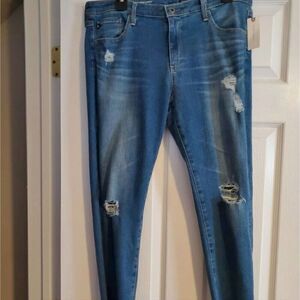Anthropologie Middi Ankle Distressed Jeans Size 32R NWT